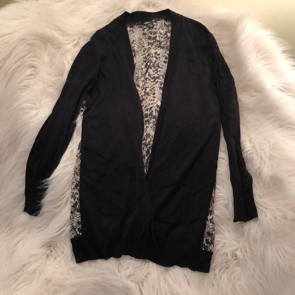 Black cardigan w sheer animal print back